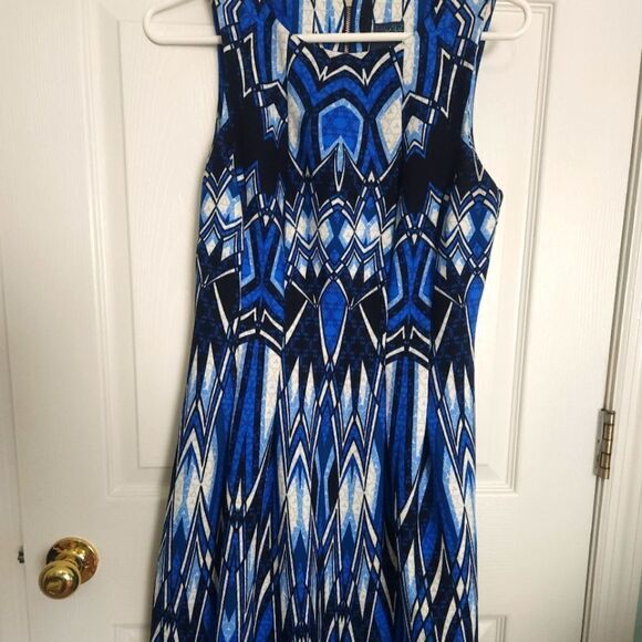 Gabby Skye Dress Blue White Fit & Flare Pockets Zipper Geometric Women’s Size 10 - Picture 1 of 11